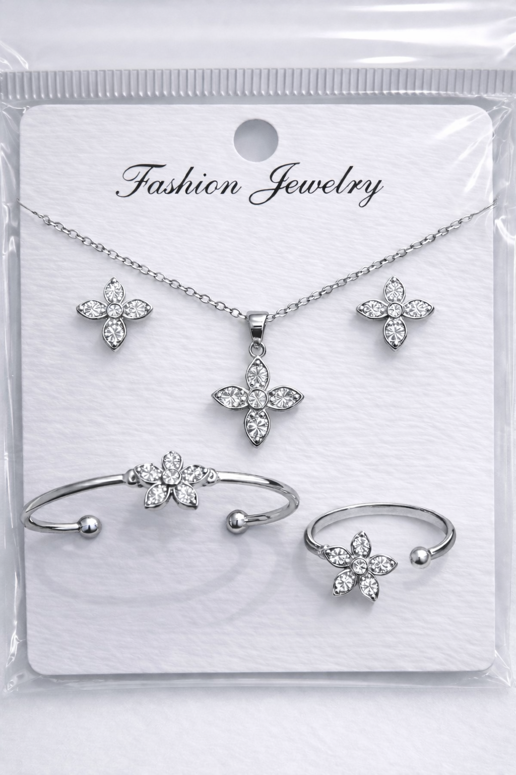 طقم أطفال كامل