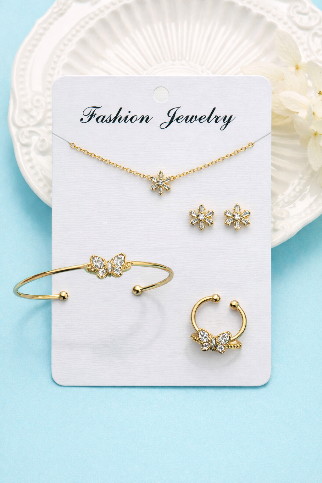 طقم أطفال كامل